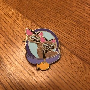 Disney Parks Siamese Cats Pin